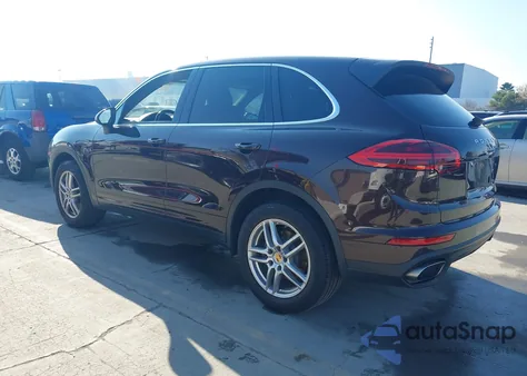 2016 Porsche Cayenne из США, поврежденный, VIN WP1AA2A20GKA12630